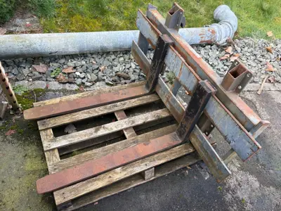 Fourche à palettes Weidemann