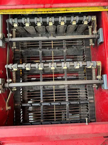 2051489d-4cf2-45bf-b6c0-b03be20f4009-Grimme SE 140 10.jpg