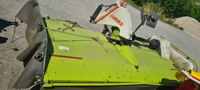 Faucheuse frontale Claas Corto 3200F