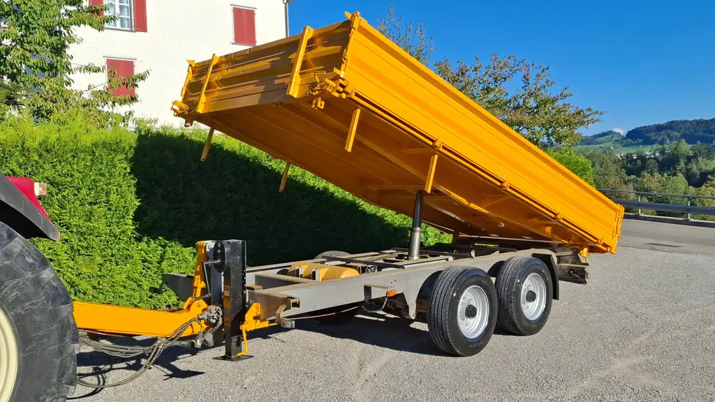 Anhänger Müller Mitteltal 13.5T.