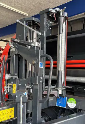 98173c89-81b1-40af-a313-695bf10790ee-