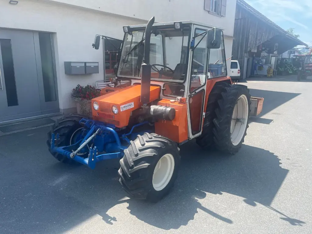 8b738d73-4817-4b03-ba3b-891b8ac749e0-Bucher Polytrac 2.jpg