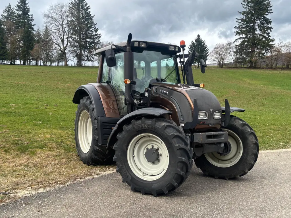 48fbcc08-478c-44c7-896d-0bed3c699120-Valtra N142 (4).jpg