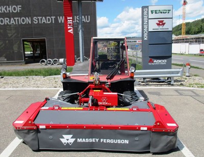 Frontscheibenmähwerk Massey Ferguson DM 204 FK-S / Fella  Ramos 210 FK-S