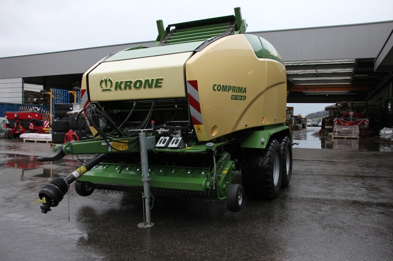 KRONE Comprima CF 155 XC, Demomaschine