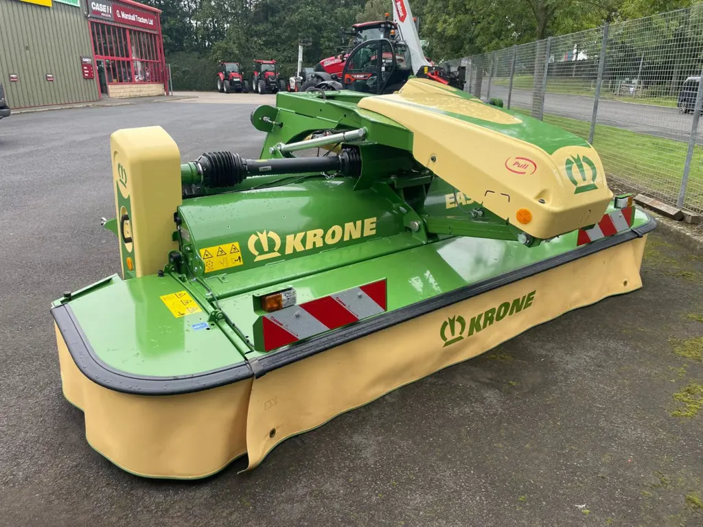 eee99b20-c8e1-4543-8194-58266ddecf77-Krone EC F 320 CV Glide (2).jpg