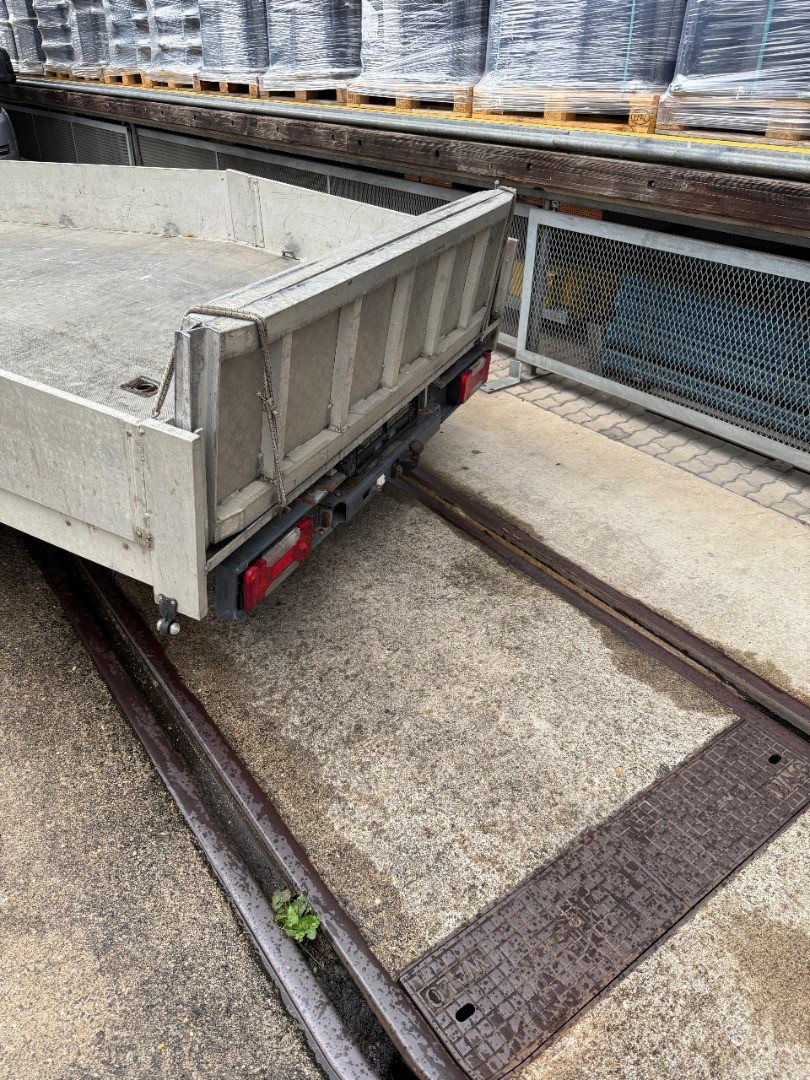 ac8d9a07-5462-417a-ad06-372bd456adb9-WhatsApp Image 2025-12-11 at 12.31.46 (2).jpg