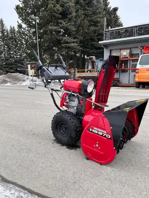 Honda HS 970 Radschneeschleuder