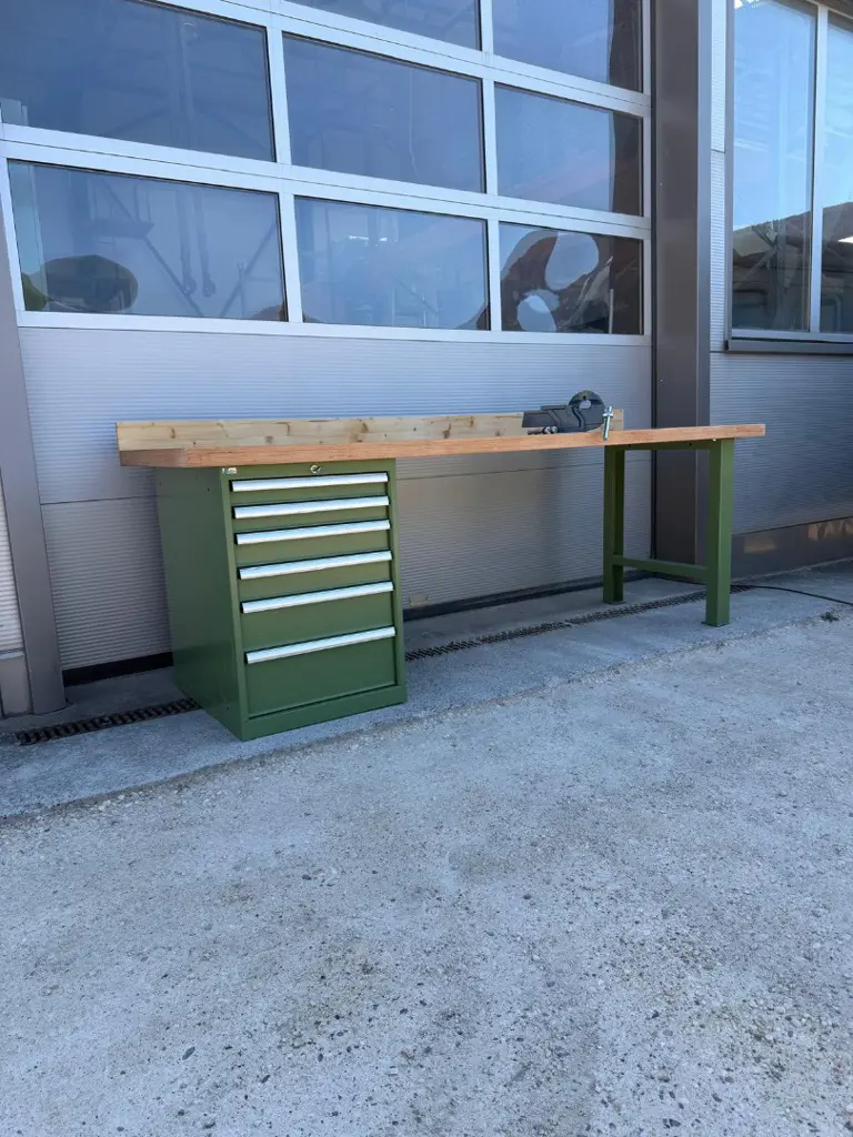 0d62d02d-1eaa-46d8-968f-3b104993614b-900_Lista Werkbank_03.jpg