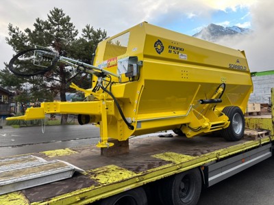 Futtermischwagen Sgariboldi Monofeeder ST11