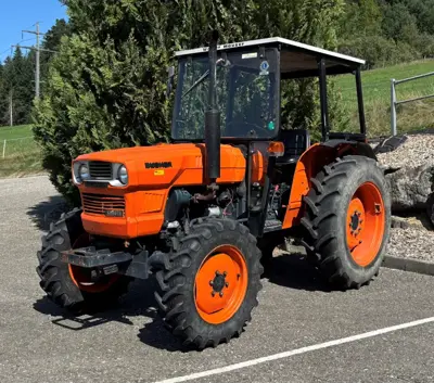 Traktor Kubota L 345 DT Allrad mit Doppelrad und Frontgewichte