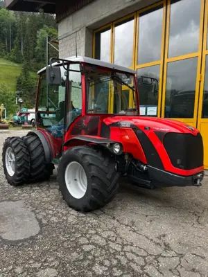 Antonio Carraro TTR 9800