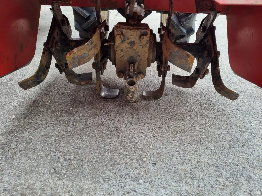 9ddc8827-29b9-49d8-beed-7830d27d1bd4-barbieri-bodenfrase-und-mahbalken (6).jpg