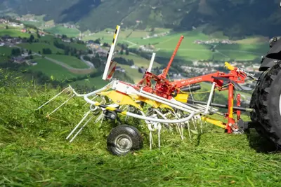 Pöttinger Hit V 6260 Alpin