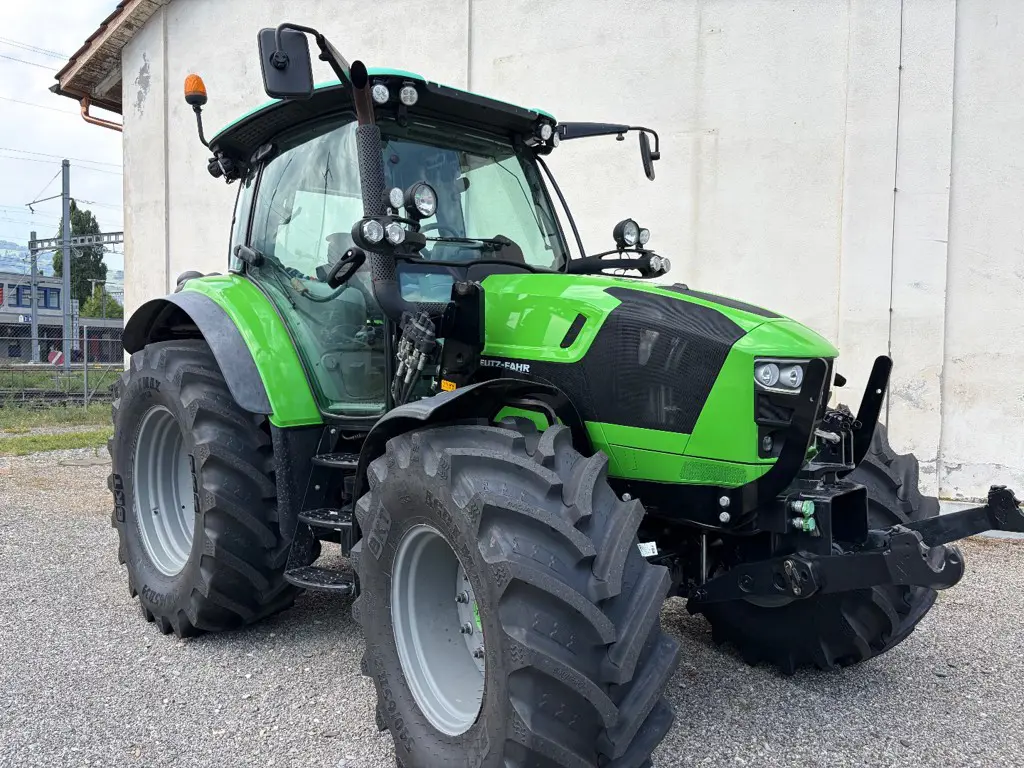 Deutz Traktor 5130 TTV Stufenlos