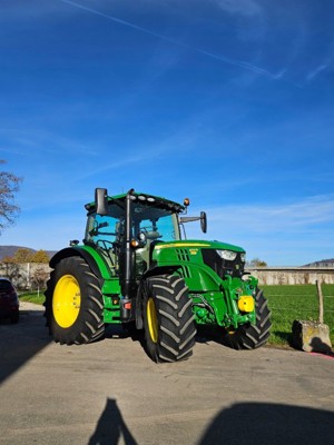 John Deere 6130R