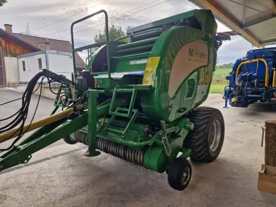 McHale F5600 Rundballenpresse