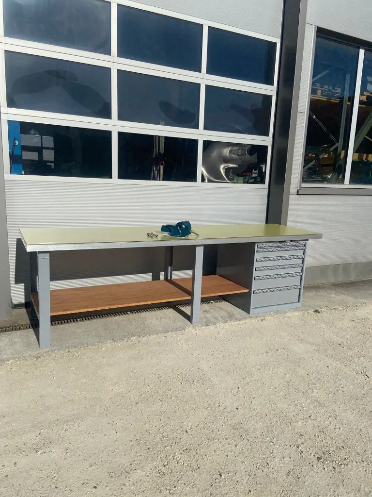 aa96e65d-6dc3-463a-94c8-7255fc6602bb-911_Lista Werkbank_01.jpg