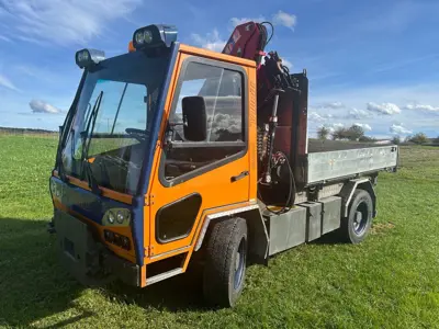 Meili VM7000 mit Kipperbrücke und Kran