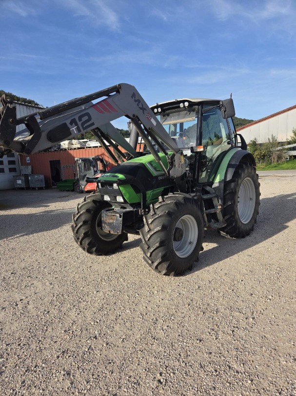 Landwirtschaftlicher Traktor