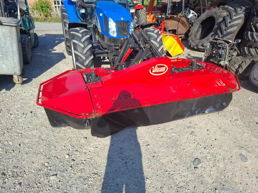 Vicon CM 295 Frontmähwerk