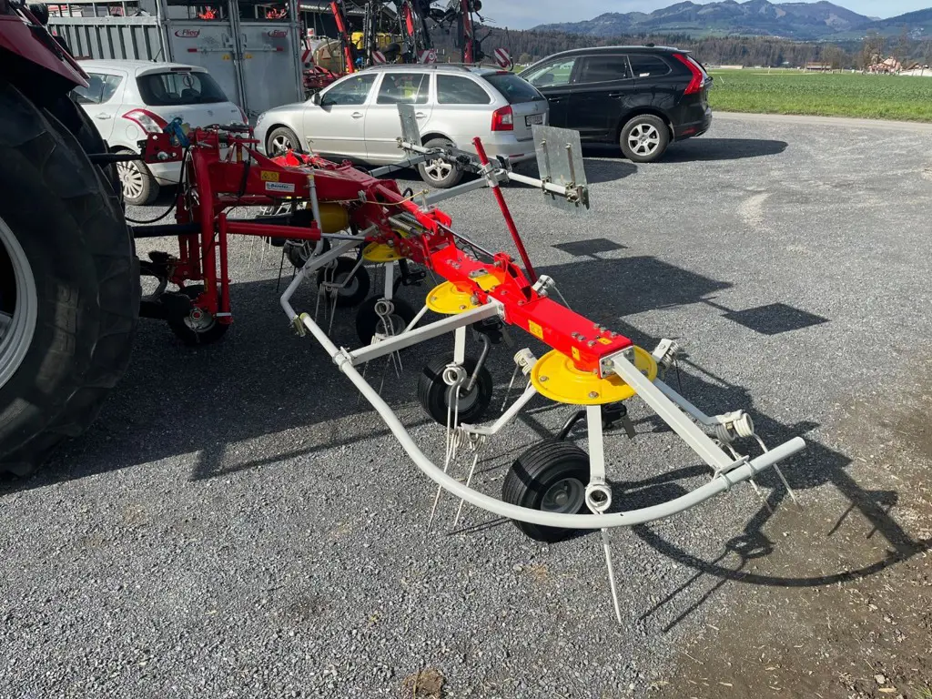 44c20fa8-a010-4b03-a882-b0c670254bd8-Pöttinger Alpin Mächler Silvan 5.jpg