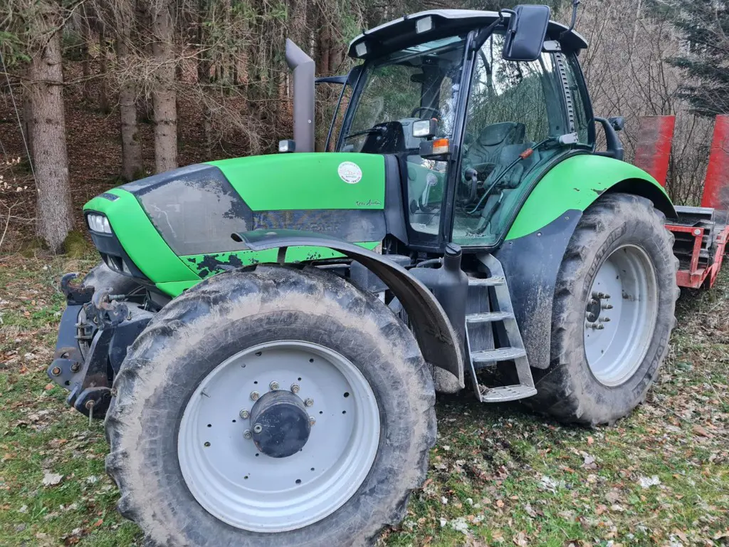 AGROTRON M 650 DCR (Réf DV 6676)