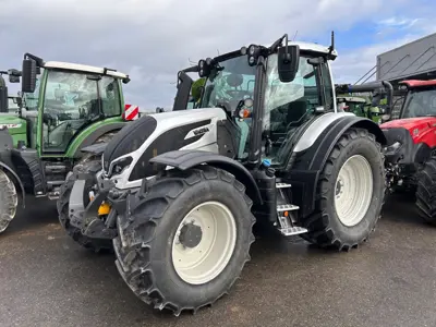 Valtra N155 Active