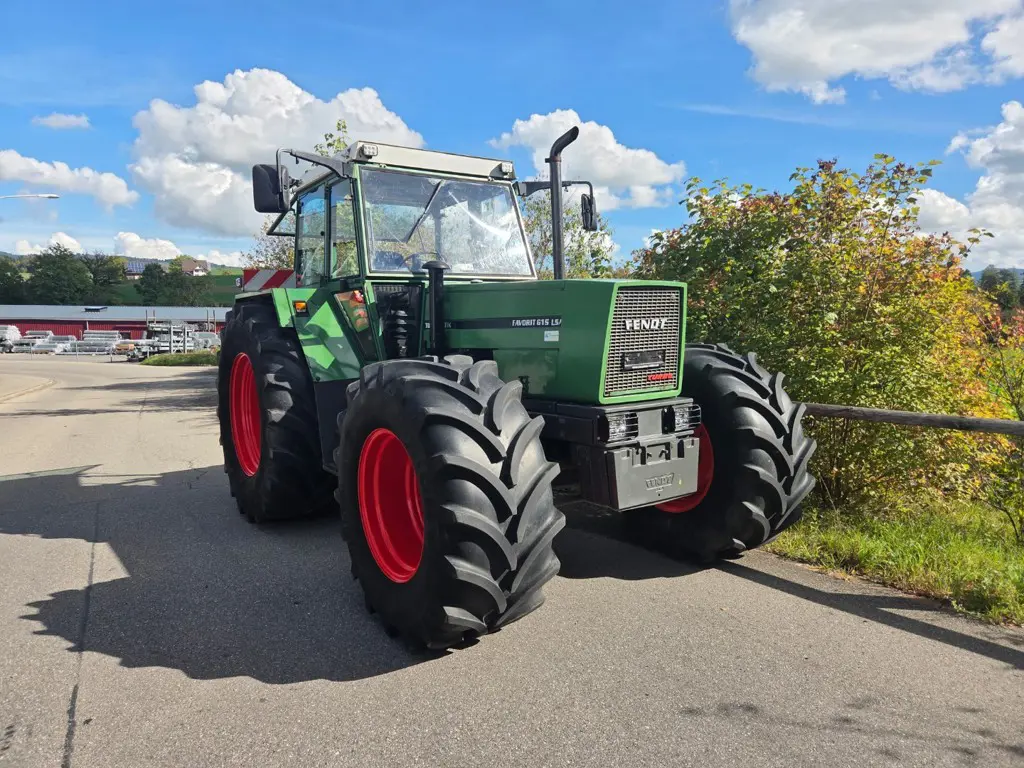 Traktor Fendt 615
