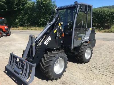 Hoflader Toyo 836-IV Cab Black