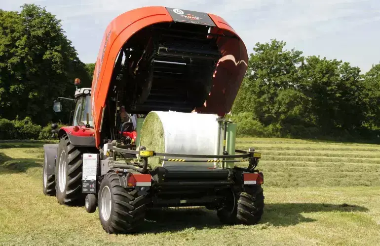 0 Ballen Kuhn i bio+ 23 Messer zu einmaligem Preis