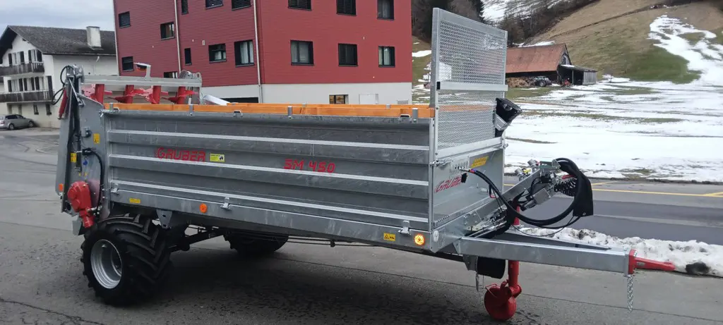 Mistzetter Gruber SM 450