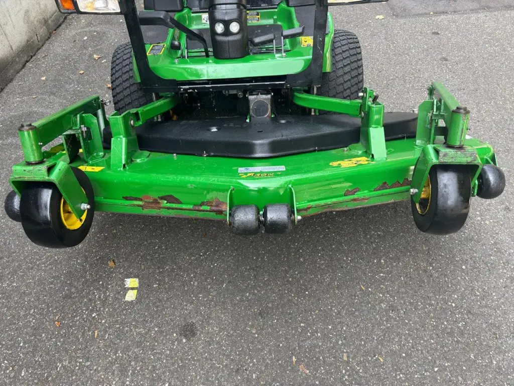 634bdbf0-27f1-4dde-b298-7c658cb2e9db-john-deere-1565-4wd-aufsitzmaher (4).jpg