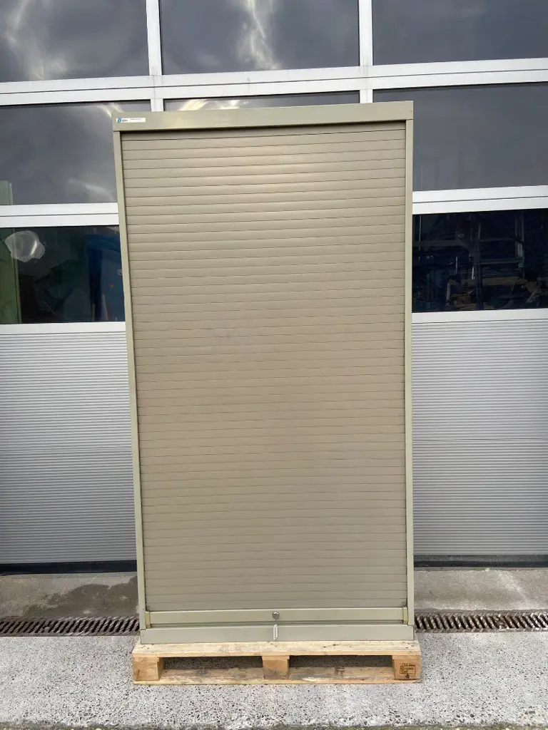 53504210-2b68-4a92-ab7a-d72a9bb0bb7b-08_Lista Werkzeugschrank_01.jpg