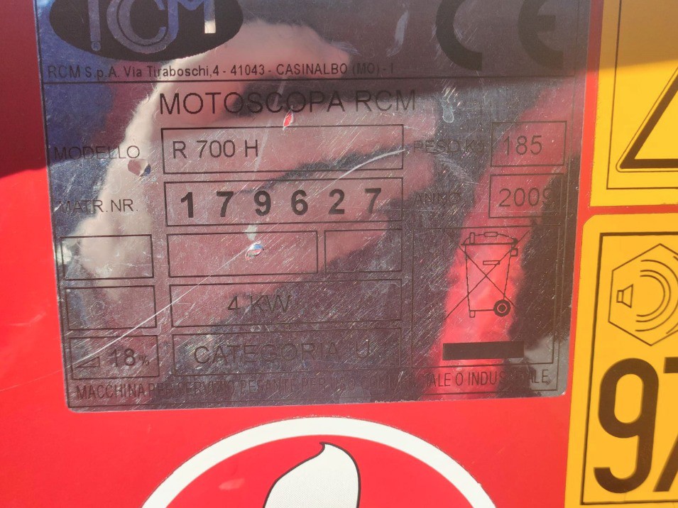 34193f91-0876-4f05-97fc-0987ff367b55-RCM Wischmaschine5.jpg