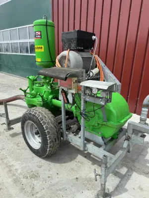 Doppelwirkende Kolbenpumpe Stöckli DW 500V-160