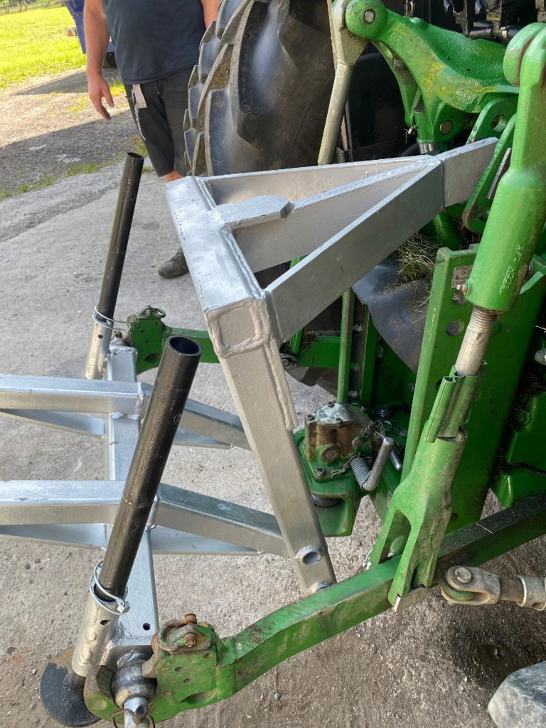 8f53bf7f-1daa-4e85-81cf-9d5b8828d674-Güllemixer Klappbar1.png