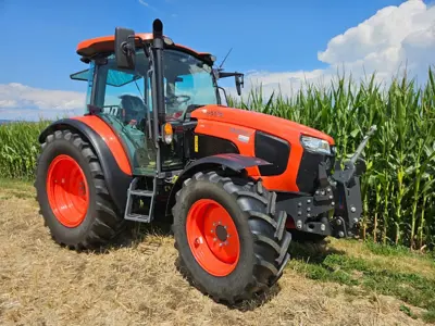 Kubota M5112