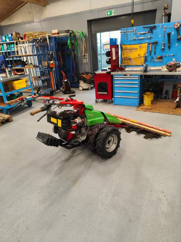 f83c1ec2-0fa1-46e6-8436-4488c4848a60-WhatsApp Image 2026-03-30 at 09.jpg