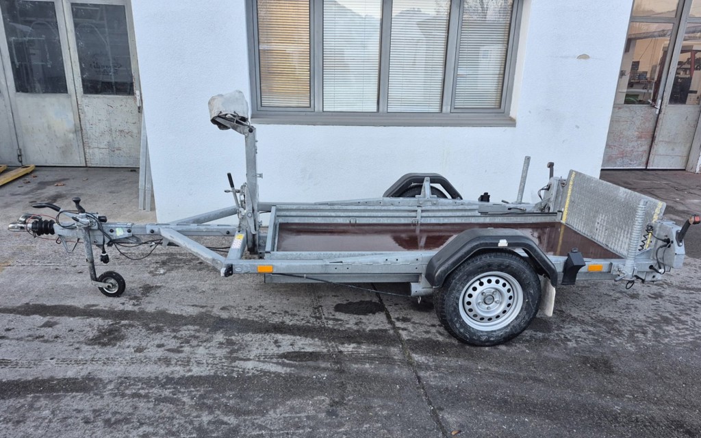 1a92217d-a980-49cd-8f86-5bcb61da2098-Absenkanhänger Pongratz PLL 250_12_G LMB Mashcinen GmbH 1.jpg