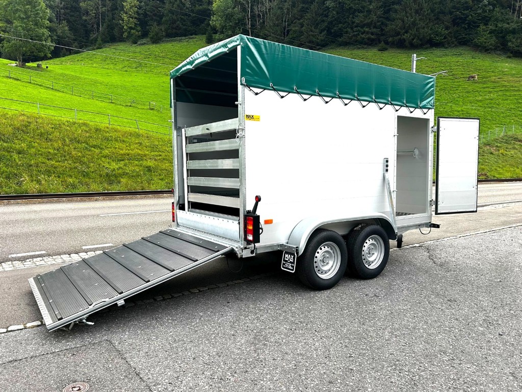 6196d3e5-e2ed-4d9b-926c-2943829cd0aa-Viehanhänger 2.jpg