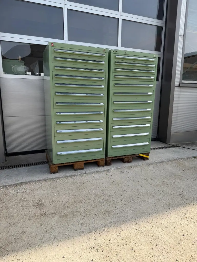e6677d45-864d-4aaa-9c7a-2e771cc98aee-10_vidmar_schubladenstock_schubladenschrank_03.jpg