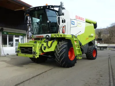 Mähdrescher Claas Lexion 630 Montana