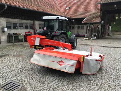 Heckscheibenmähwerk Kuhn FC 243