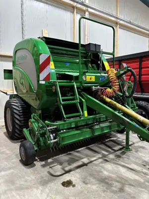 McHale F5500 Rundballenpresse