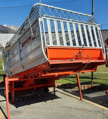 Ladewagen REFORM 11 m3 / 2 SW