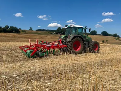 Agro-Masz Runner 30 Non-Stop Grubber