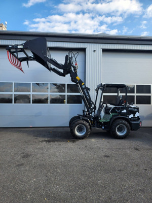 Hochkipmistschaufel für ihren Lader.