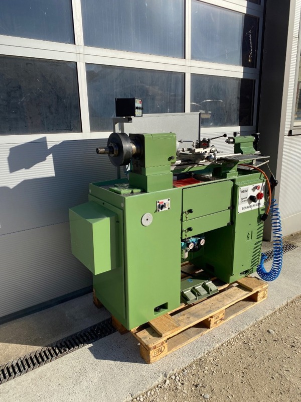 86d07d84-70cc-415c-a20e-9b2892925e4e-Drehbank_Schäublin_03.JPG
