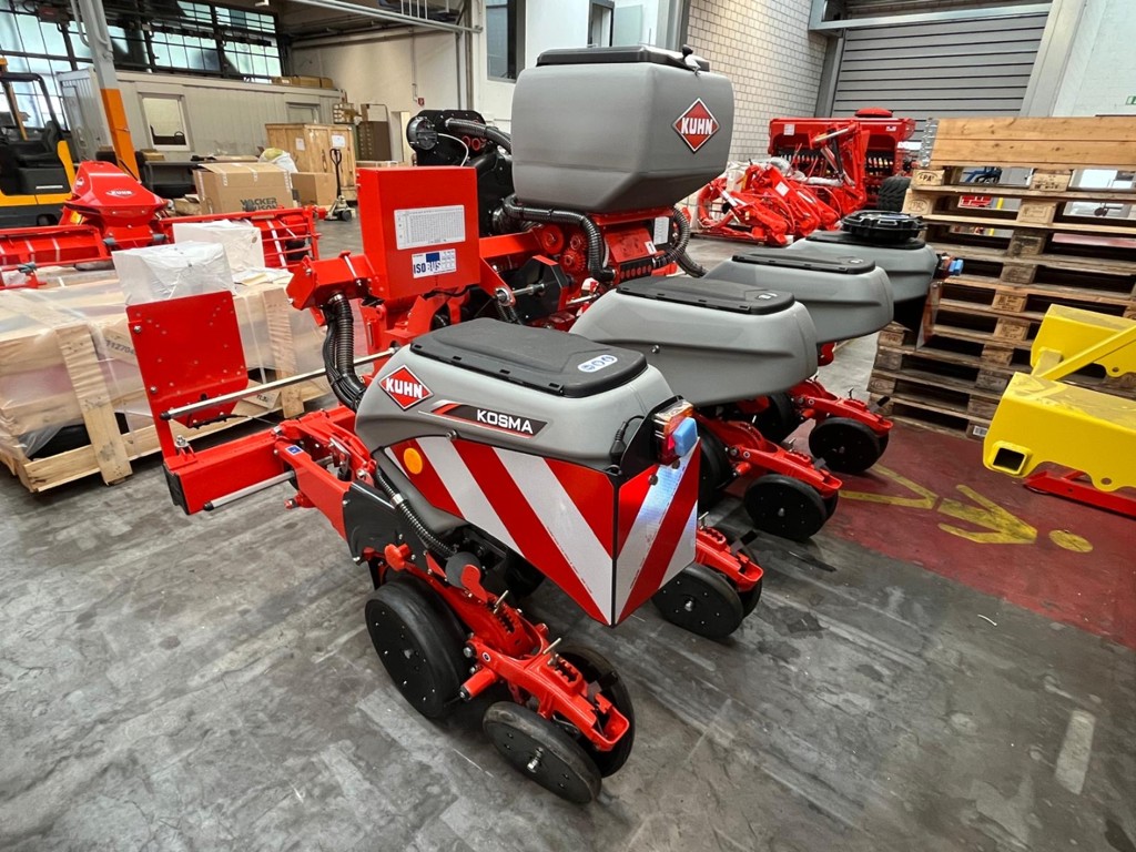 Kuhn Kosma 4Rh